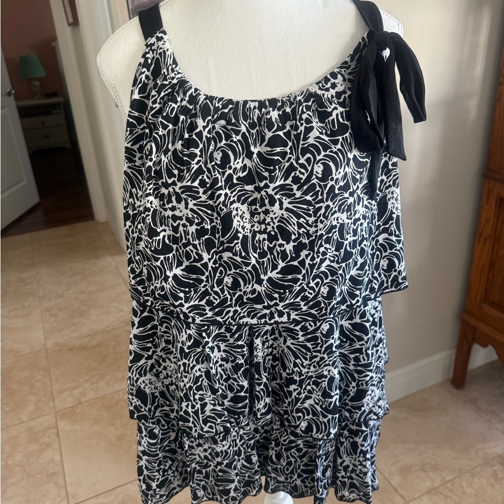 Cute ladies top